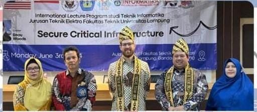 Kuliah Umum Internasional PSTI 2024